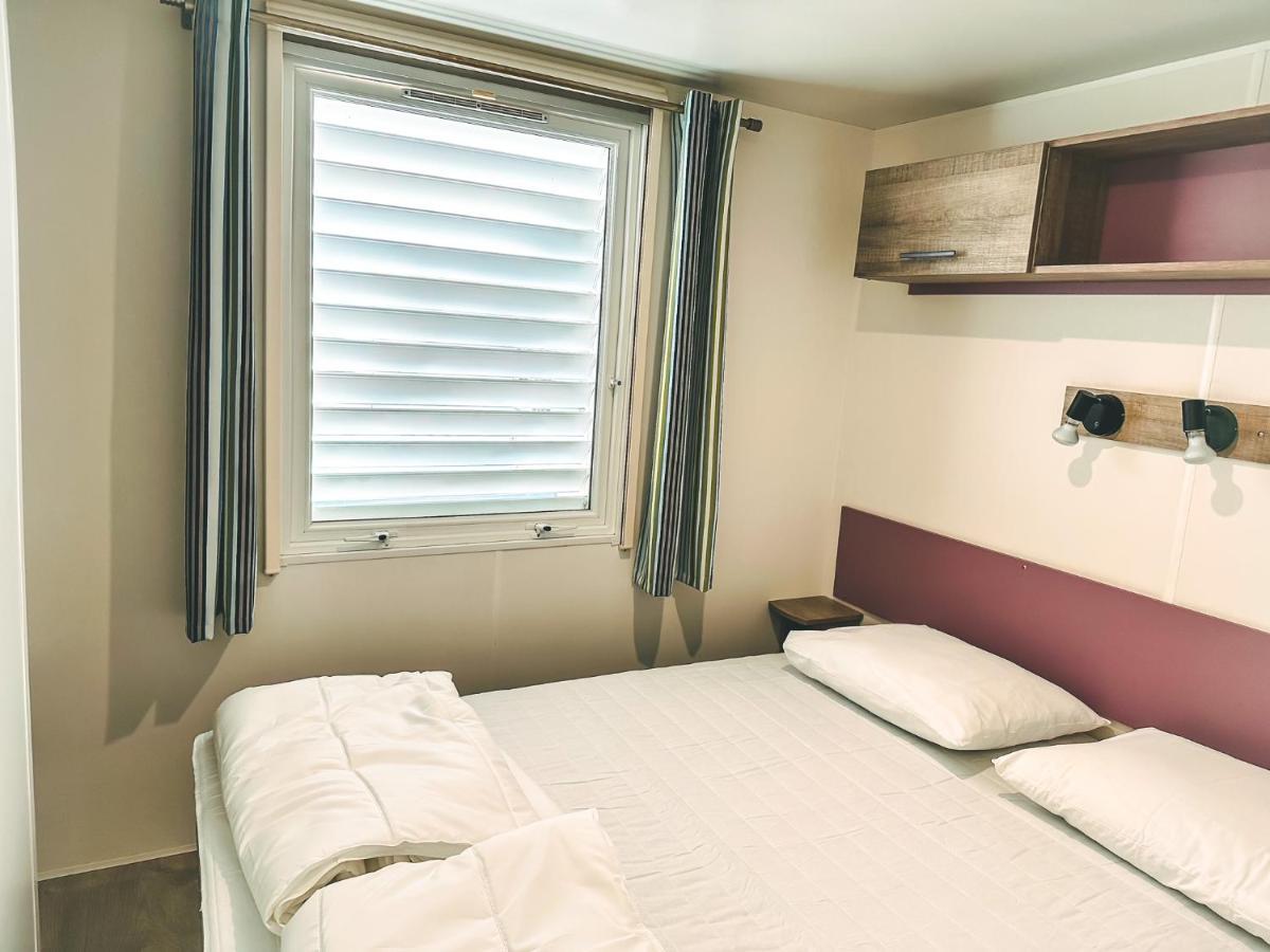 3 Bedroom Chalets Camping Lei Suves - Joycasa Roquebrune-sur-Argens Exterior photo